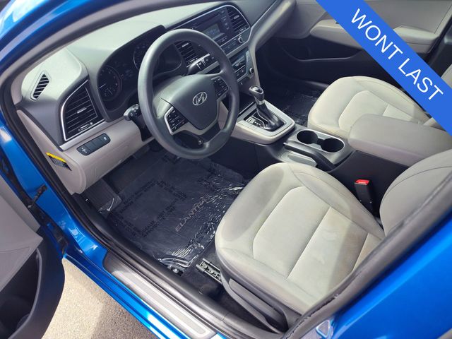 Thumbnail: 2017 Hyundai Elantra - 10