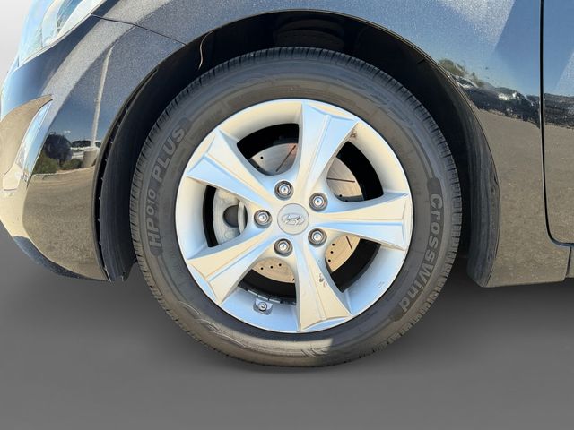 Thumbnail: 2016 Hyundai Elantra - 8
