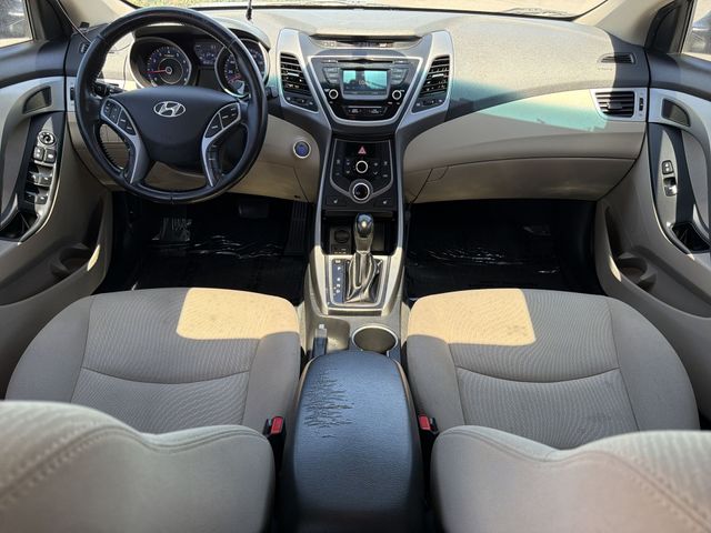 Thumbnail: 2016 Hyundai Elantra - 10