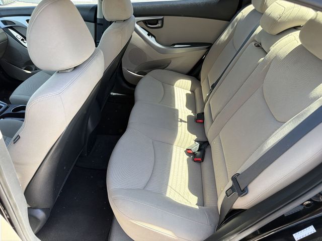 Thumbnail: 2016 Hyundai Elantra - 13
