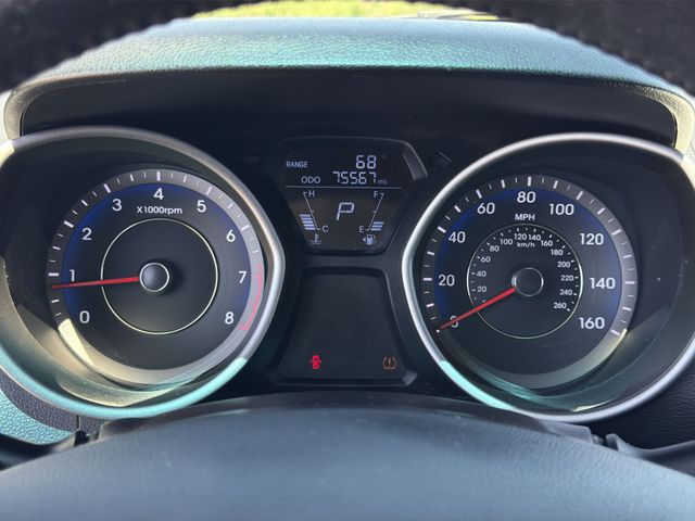Thumbnail: 2012 Hyundai Elantra - 15