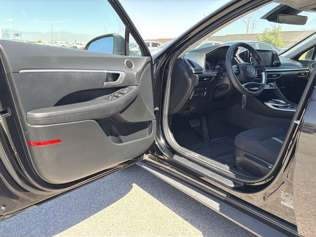 Thumbnail: 2023 Hyundai Sonata - 21