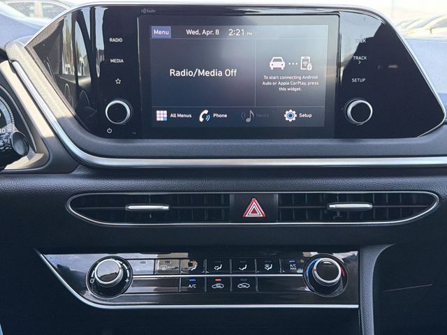 Thumbnail: 2023 Hyundai Sonata - 14