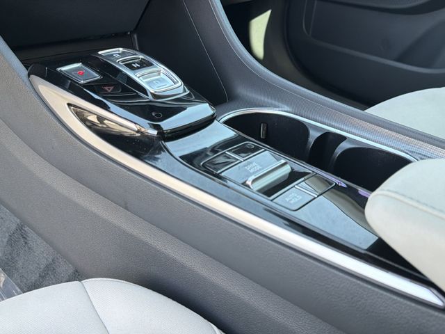 Thumbnail: 2023 Hyundai Sonata - 14