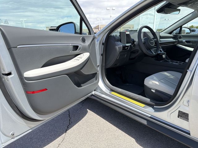 Thumbnail: 2026 Hyundai Sonata - 2