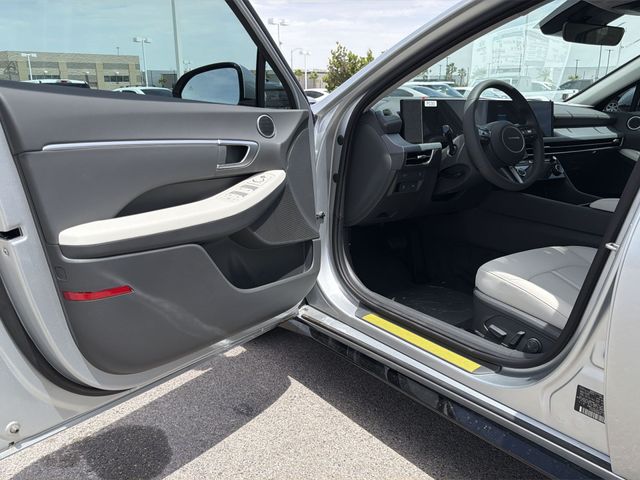 Thumbnail: 2026 Hyundai Sonata - 18