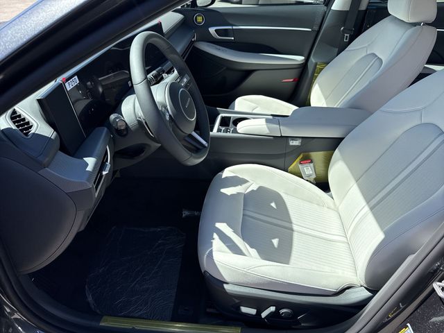 Thumbnail: 2026 Hyundai Sonata - 10