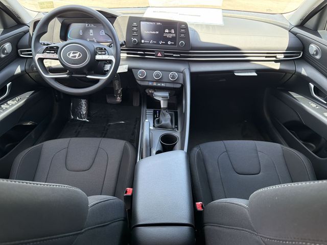 Thumbnail: 2026 Hyundai Elantra - 2