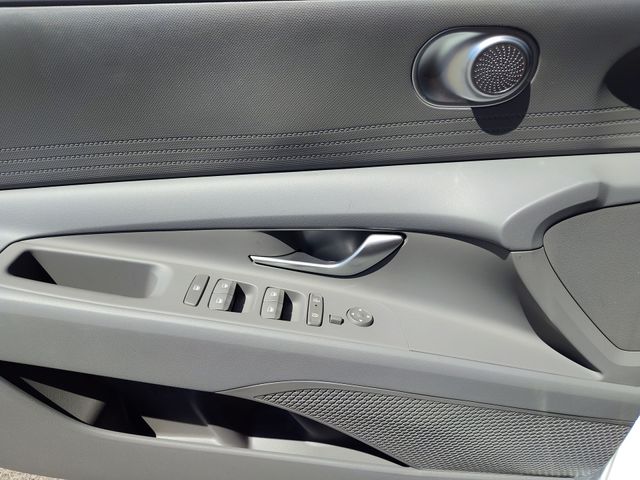 Thumbnail: 2026 Hyundai Elantra - 21