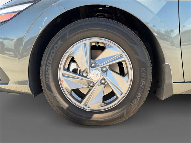 Thumbnail: 2026 Hyundai Elantra - 7