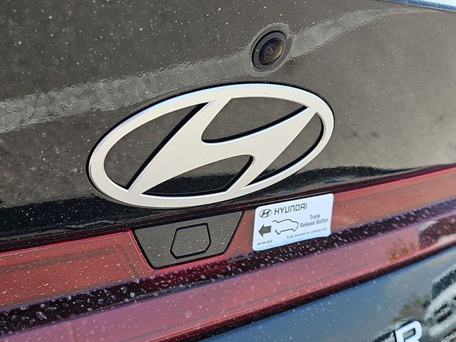 Thumbnail: 2024 Hyundai Elantra - 7