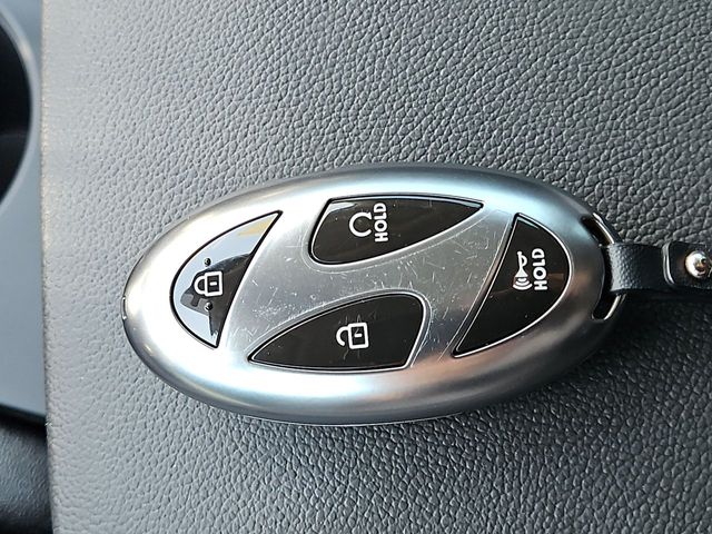 Thumbnail: 2024 Hyundai Elantra - 17