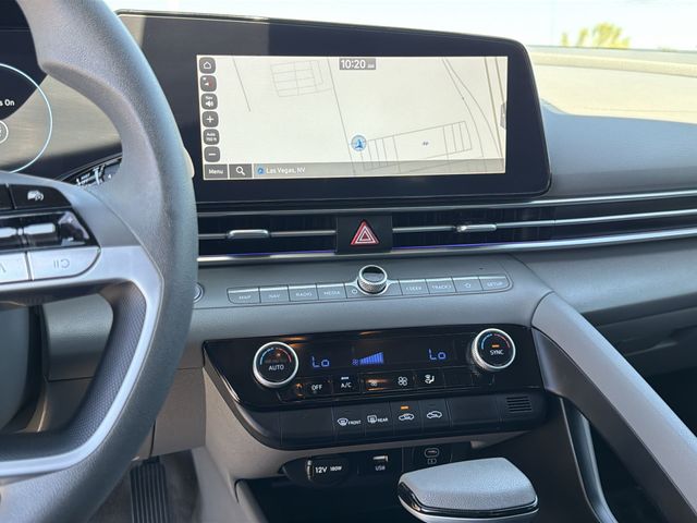 Thumbnail: 2024 Hyundai Elantra - 13
