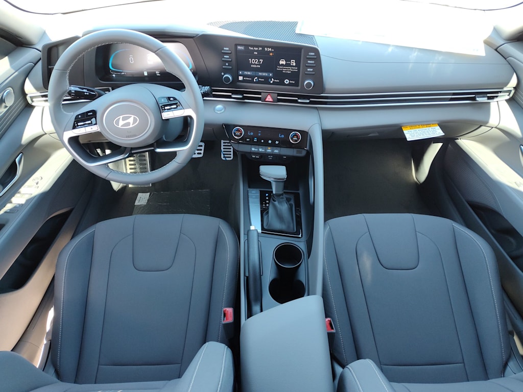 Thumbnail: 2025 Hyundai Elantra - 2