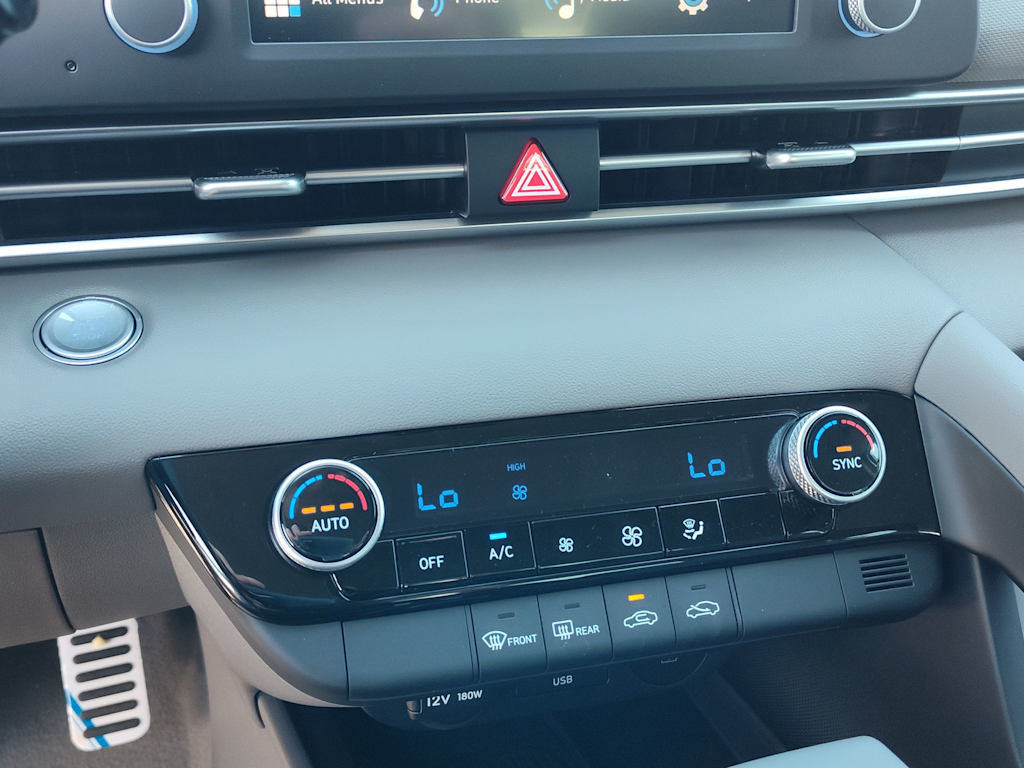 Thumbnail: 2025 Hyundai Elantra - 22