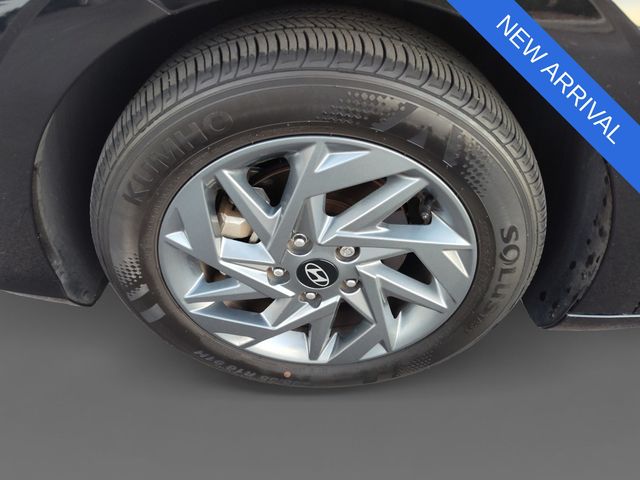 Thumbnail: 2024 Hyundai Elantra - 7