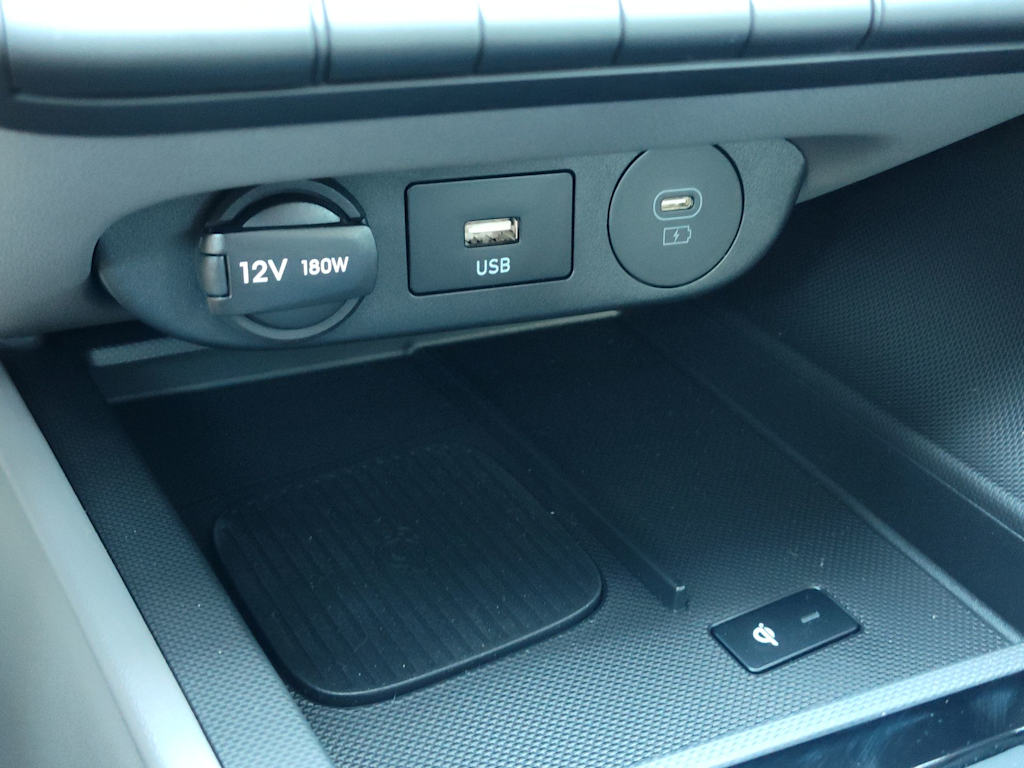 Thumbnail: 2025 Hyundai Elantra - 26