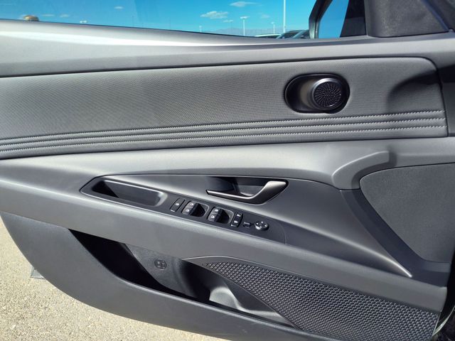 Thumbnail: 2026 Hyundai Elantra - 22