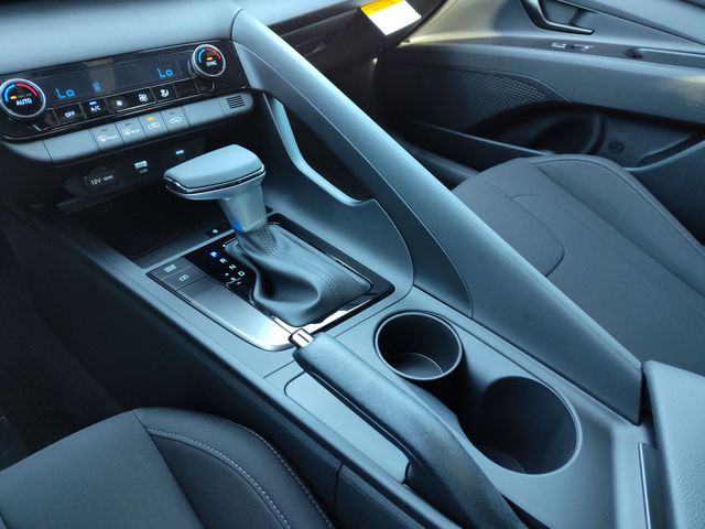 Thumbnail: 2026 Hyundai Elantra - 14