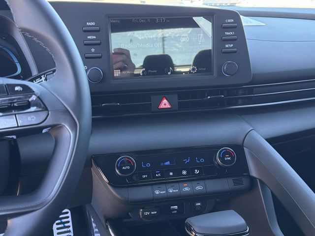 Thumbnail: 2026 Hyundai Elantra - 13