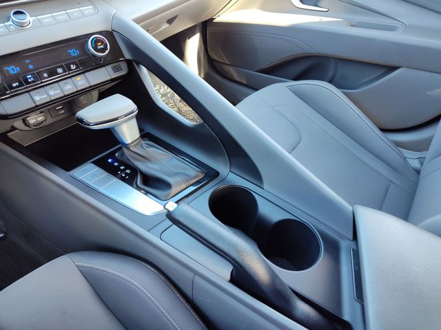 Thumbnail: 2024 Hyundai Elantra - 14