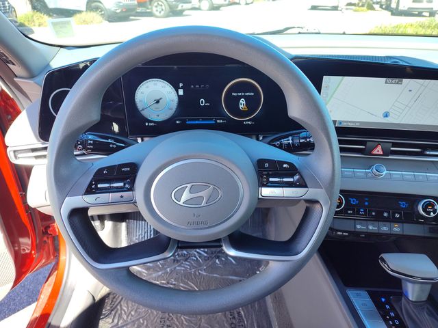 Thumbnail: 2024 Hyundai Elantra - 9