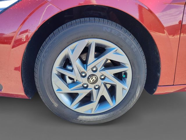 Thumbnail: 2024 Hyundai Elantra - 7