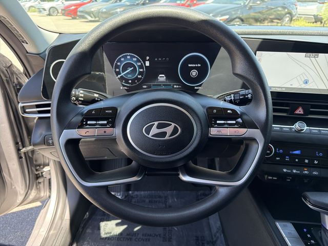 Thumbnail: 2024 Hyundai Elantra - 13