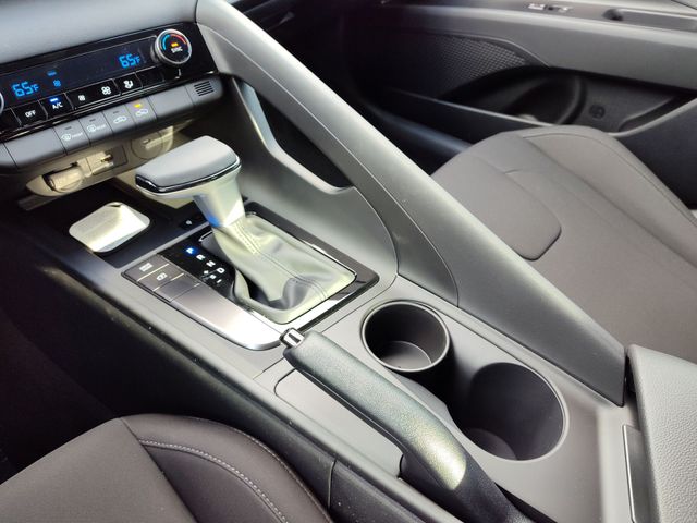 Thumbnail: 2026 Hyundai Elantra - 14