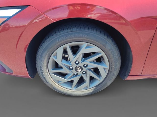 Thumbnail: 2024 Hyundai Elantra - 5