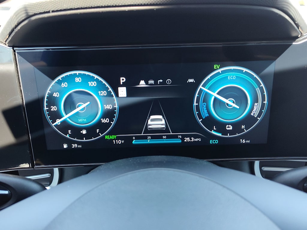 Thumbnail: 2025 Hyundai Elantra - 16