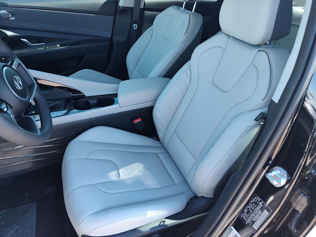 Thumbnail: 2025 Hyundai Elantra - 11