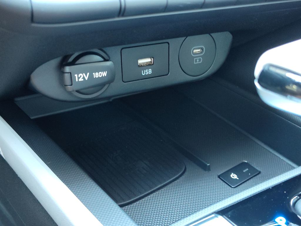 Thumbnail: 2025 Hyundai Elantra - 28