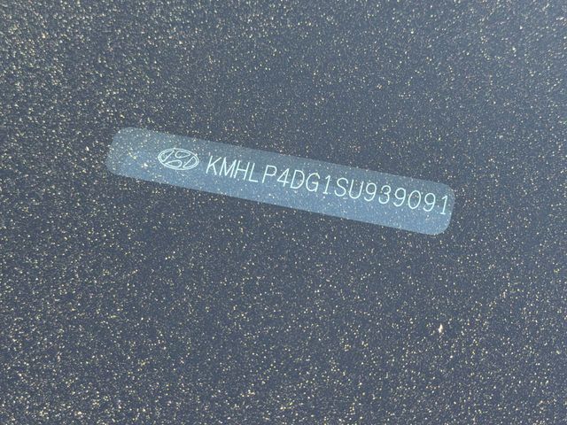 Thumbnail: 2025 Hyundai Elantra - 16