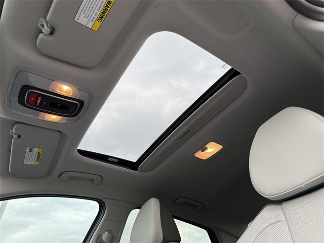 Thumbnail: 2025 Hyundai Elantra - 23