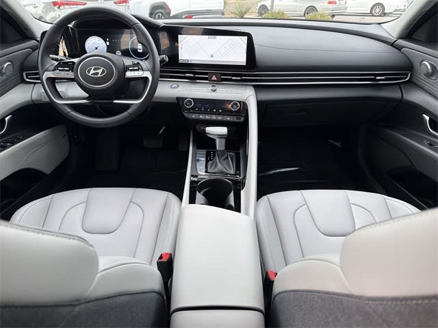 Thumbnail: 2025 Hyundai Elantra - 2