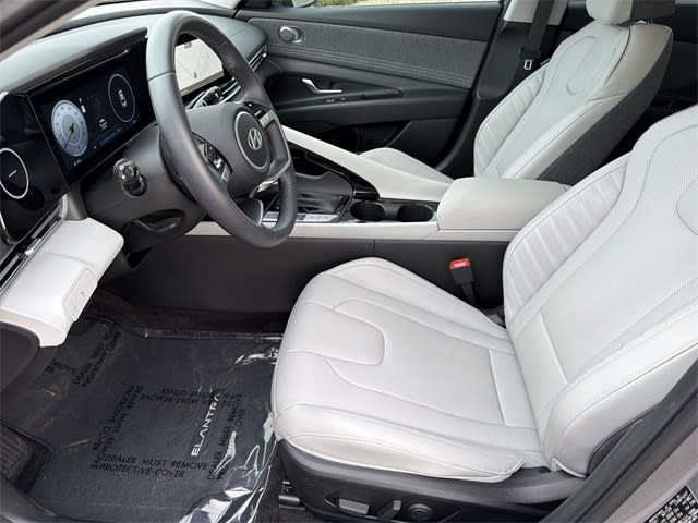 Thumbnail: 2025 Hyundai Elantra - 9