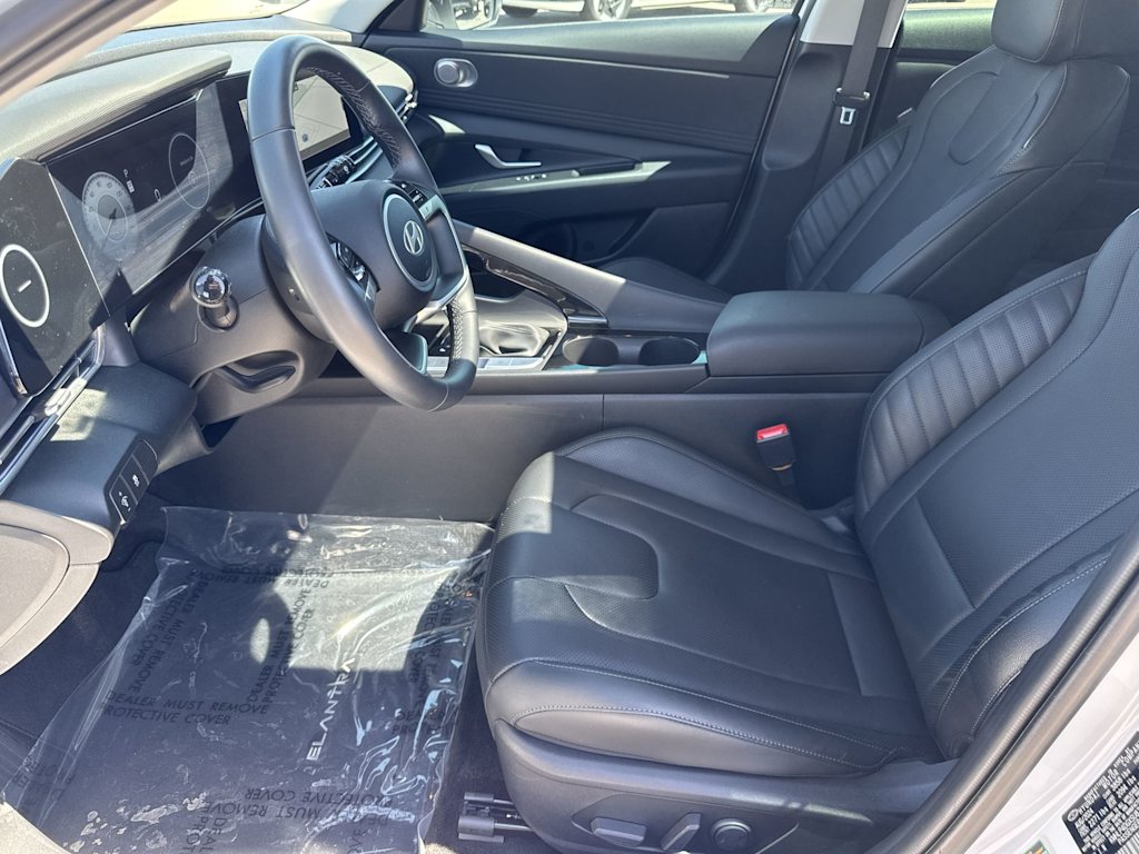 Thumbnail: 2025 Hyundai Elantra - 8