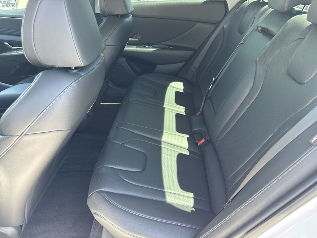 Thumbnail: 2025 Hyundai Elantra - 22