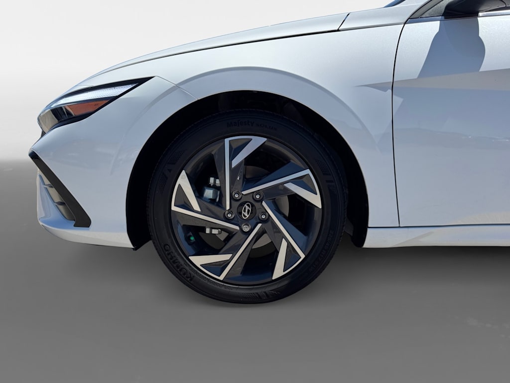 Thumbnail: 2025 Hyundai Elantra - 6