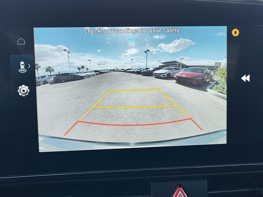 Thumbnail: 2025 Hyundai Elantra - 23