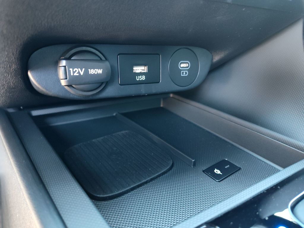 Thumbnail: 2025 Hyundai Elantra - 27