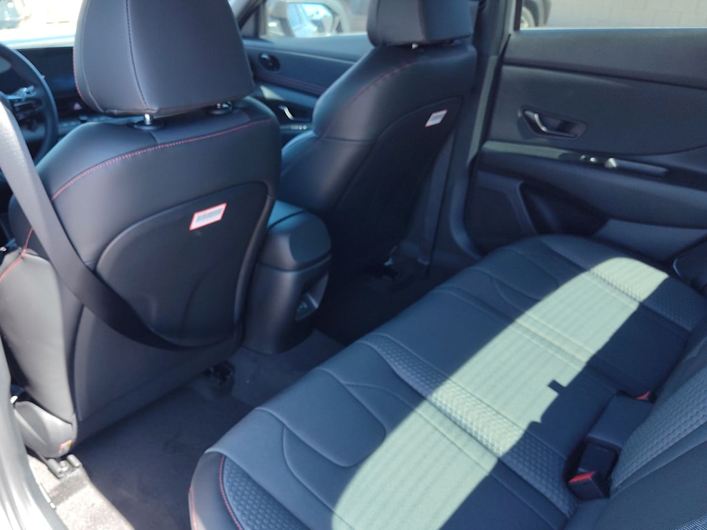 Thumbnail: 2025 Hyundai Elantra - 12