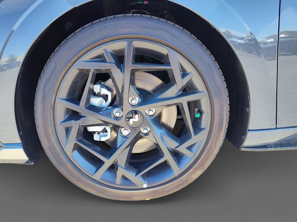 Thumbnail: 2025 Hyundai Elantra - 7