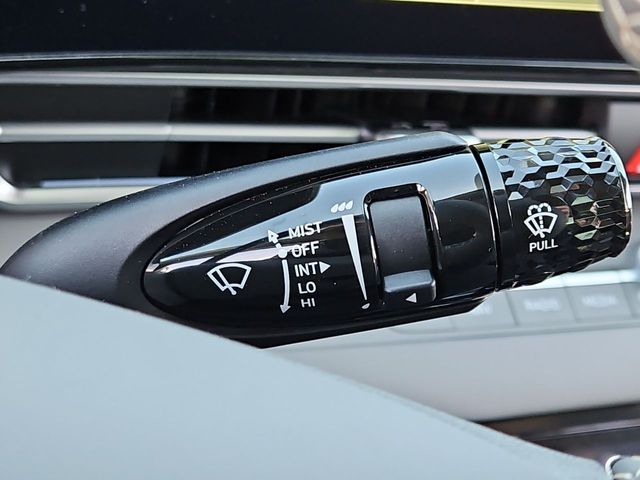 Thumbnail: 2024 Hyundai Elantra - 33