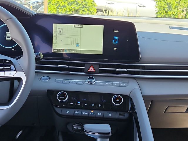 Thumbnail: 2024 Hyundai Elantra - 14