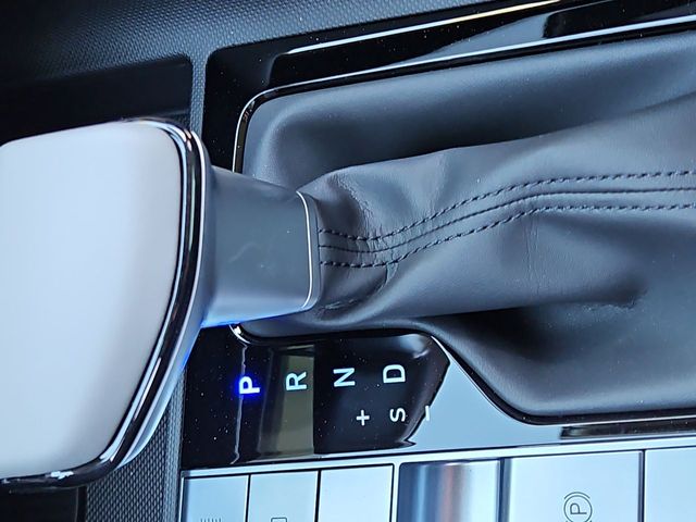 Thumbnail: 2024 Hyundai Elantra - 15
