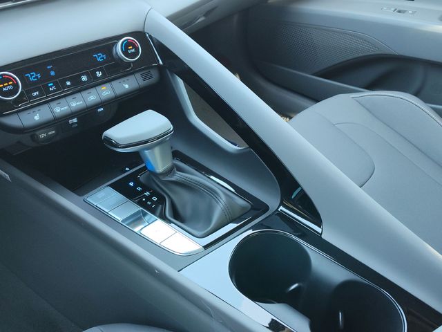 Thumbnail: 2026 Hyundai Elantra - 14