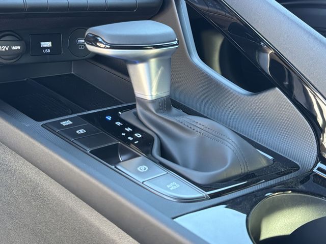 Thumbnail: 2026 Hyundai Elantra - 14