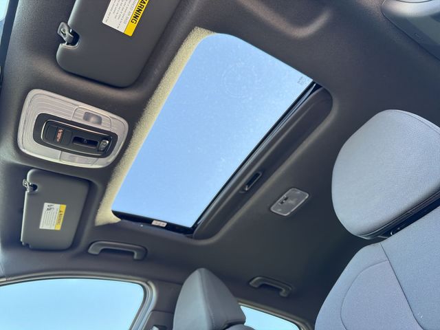 Thumbnail: 2026 Hyundai Elantra - 23